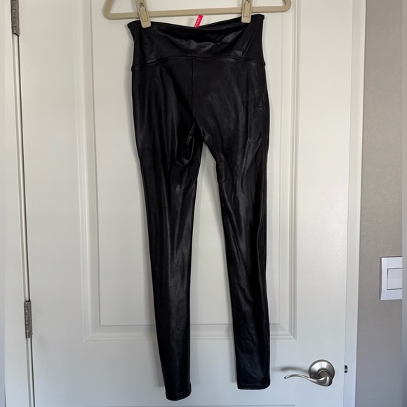 SPANX Classic Black faux leather Leggings - Picture 4 of 4